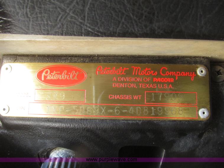 image for item G9756 2004 Peterbilt 379 dump truck