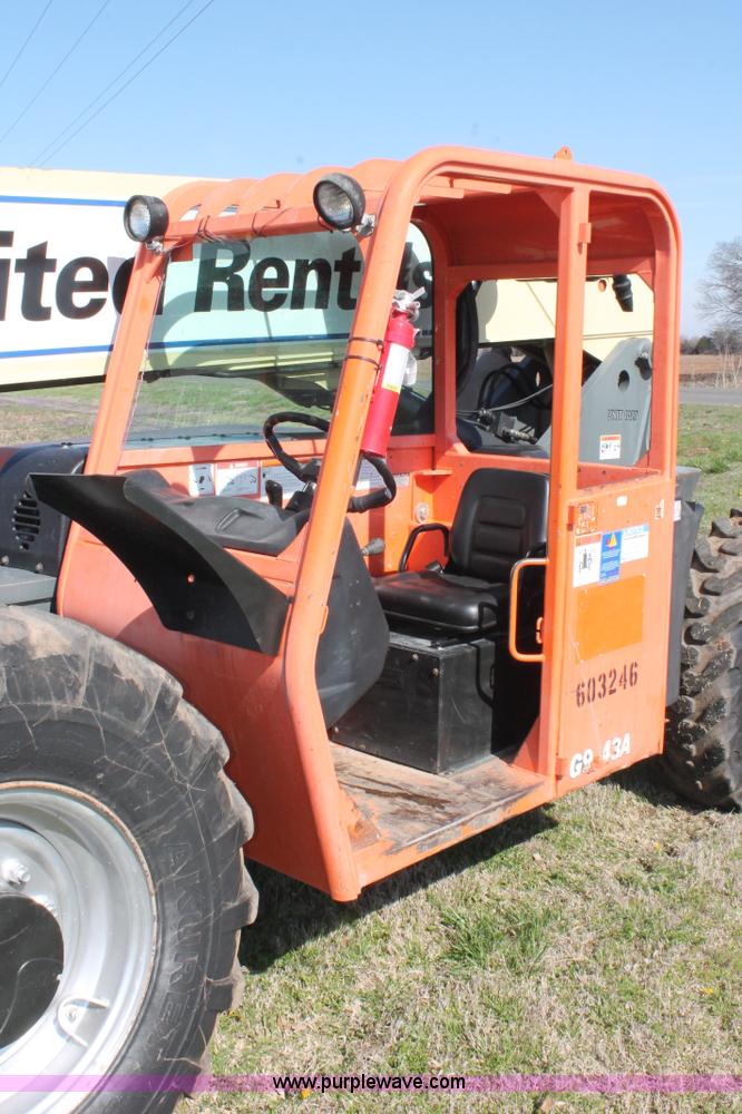 image for item H5882 2006 JLG G9-43A telehandler