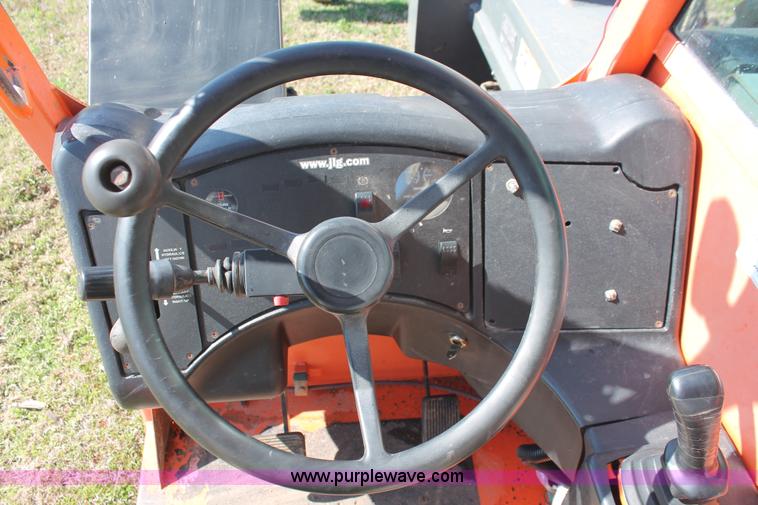 image for item H5882 2006 JLG G9-43A telehandler