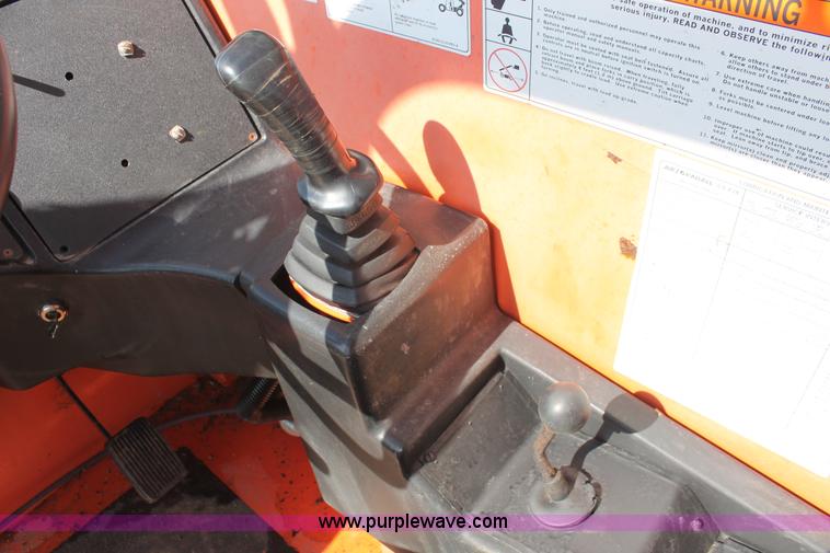 image for item H5882 2006 JLG G9-43A telehandler