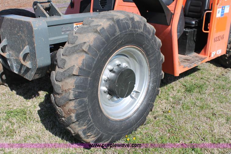 image for item H5882 2006 JLG G9-43A telehandler