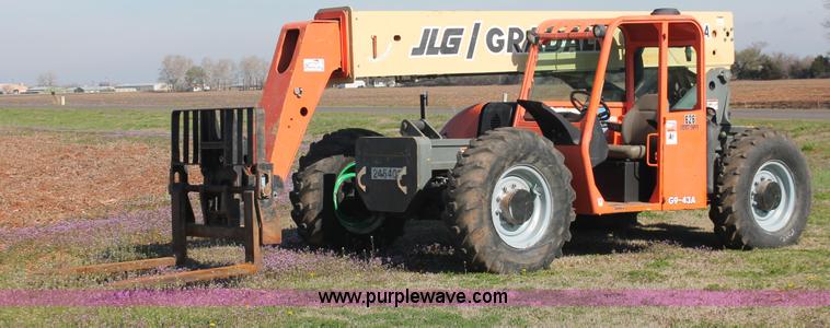 image for item H5883 2004 JLG G9-43A telehandler