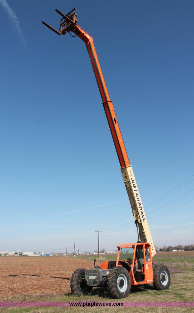 image for item H5883 2004 JLG G9-43A telehandler