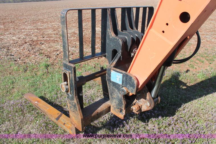 image for item H5883 2004 JLG G9-43A telehandler
