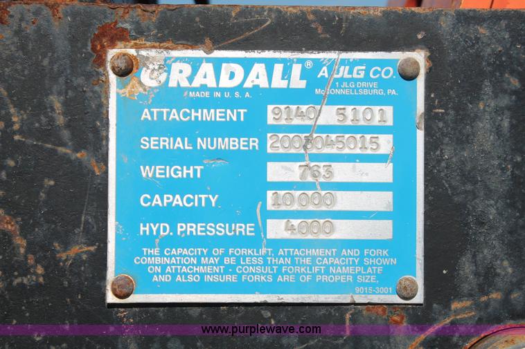 image for item H5883 2004 JLG G9-43A telehandler