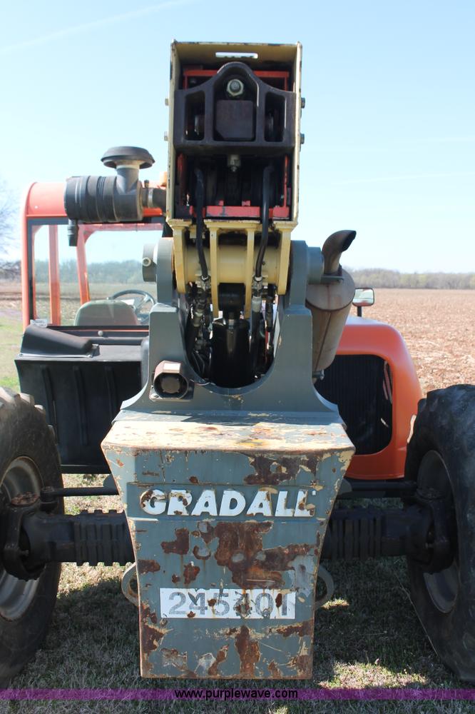 image for item H5883 2004 JLG G9-43A telehandler