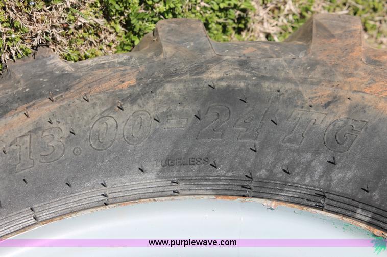 image for item H5883 2004 JLG G9-43A telehandler