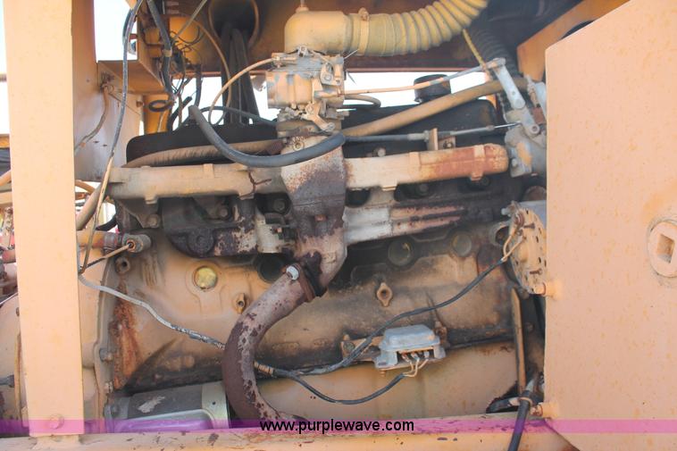 image for item H5884 1975 Ferguson SP-912 pneumatic roller