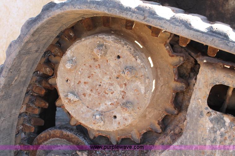 image for item H5970 2003 Bobcat T200 tracked skid steer