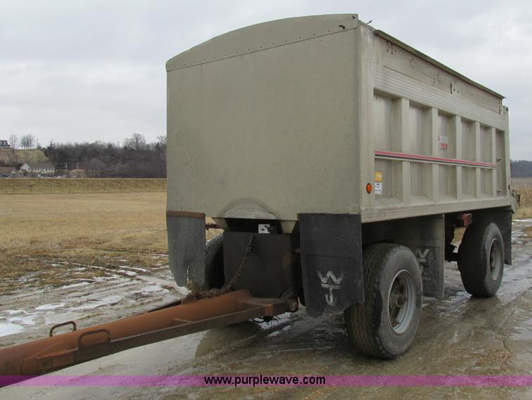 image for item H7564 1993 shop built pup dump trailer