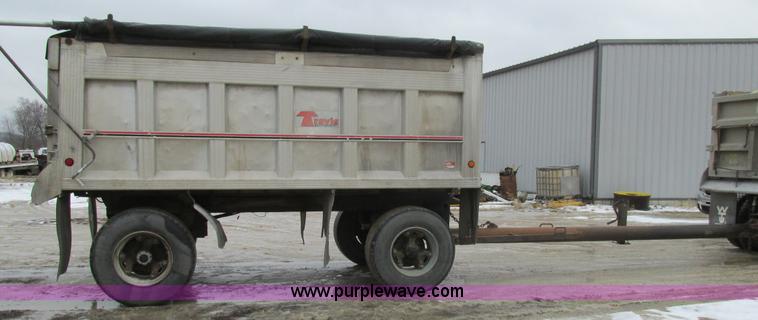 image for item H7564 1993 shop built pup dump trailer