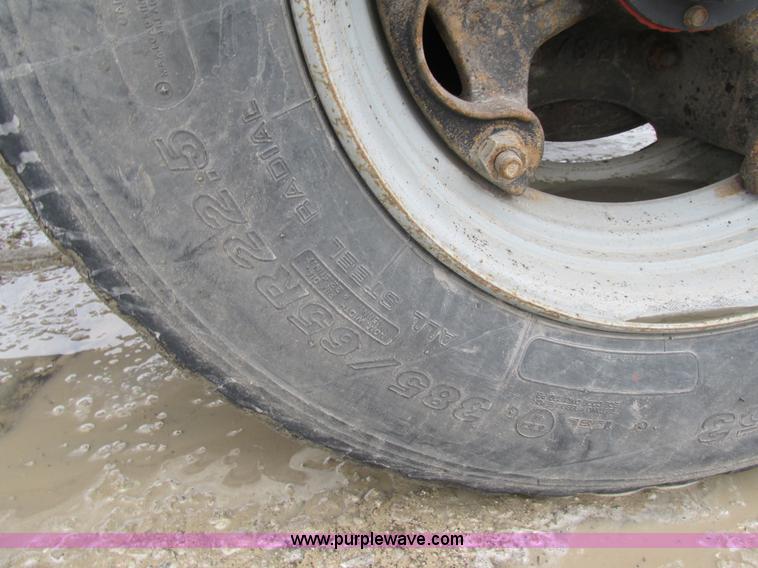 image for item H7564 1993 shop built pup dump trailer