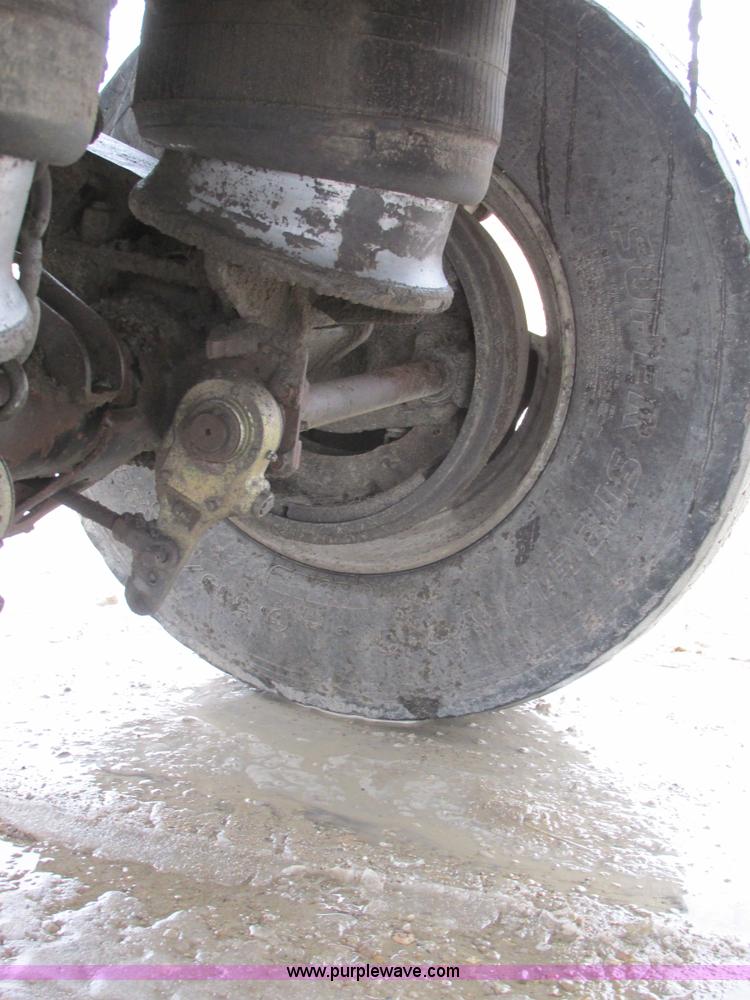 image for item H7564 1993 shop built pup dump trailer