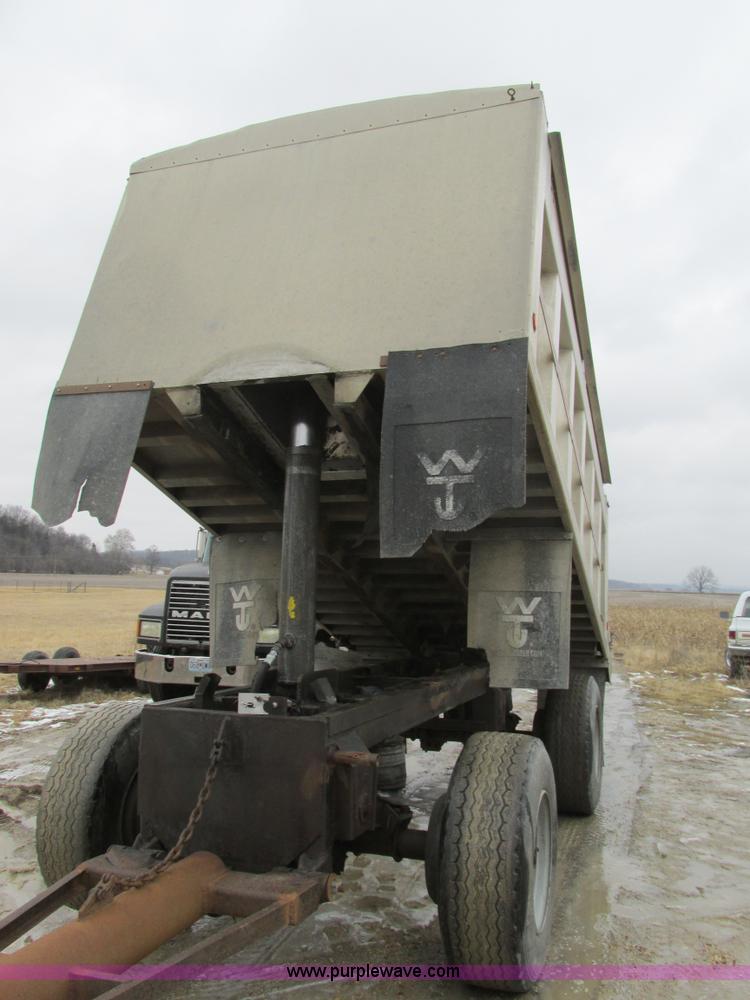 image for item H7564 1993 shop built pup dump trailer