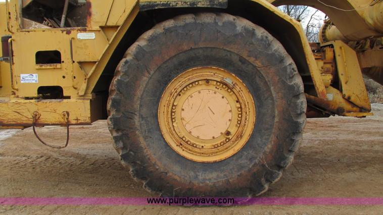 image for item I3083 Komatsu WS23-1 conventional scraper