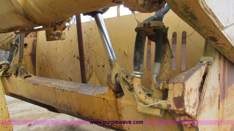 image for item I3083 Komatsu WS23-1 conventional scraper