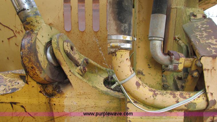 image for item I3083 Komatsu WS23-1 conventional scraper