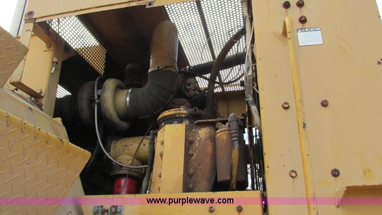 image for item I3083 Komatsu WS23-1 conventional scraper