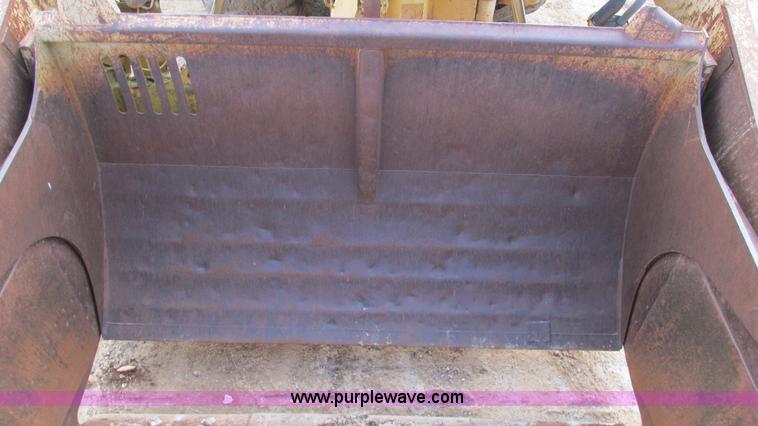 image for item I3083 Komatsu WS23-1 conventional scraper