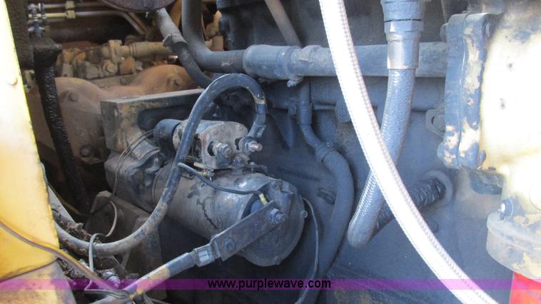 image for item I3083 Komatsu WS23-1 conventional scraper