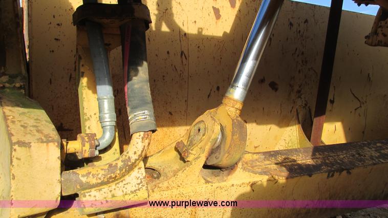 image for item I3083 Komatsu WS23-1 conventional scraper