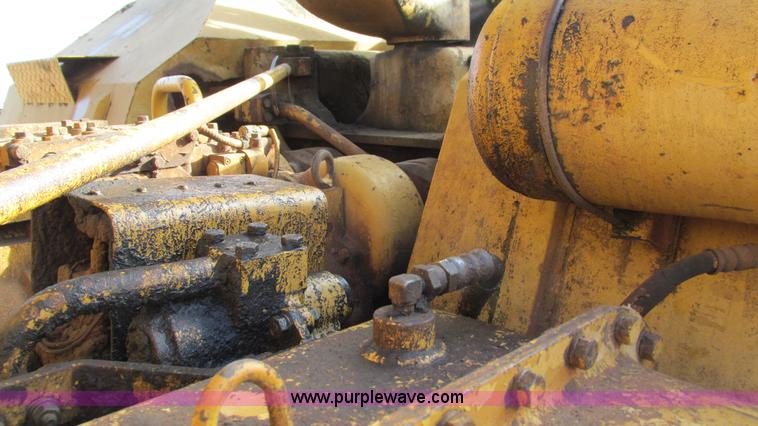 image for item I3083 Komatsu WS23-1 conventional scraper