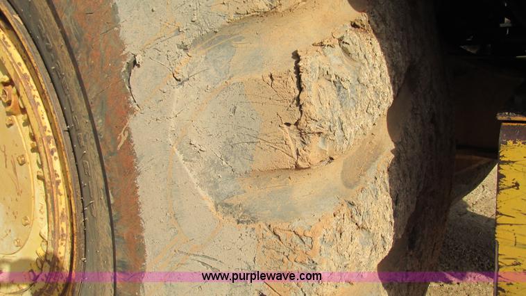 image for item I3083 Komatsu WS23-1 conventional scraper