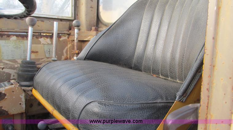 image for item I3083 Komatsu WS23-1 conventional scraper