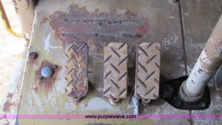 image for item I3083 Komatsu WS23-1 conventional scraper