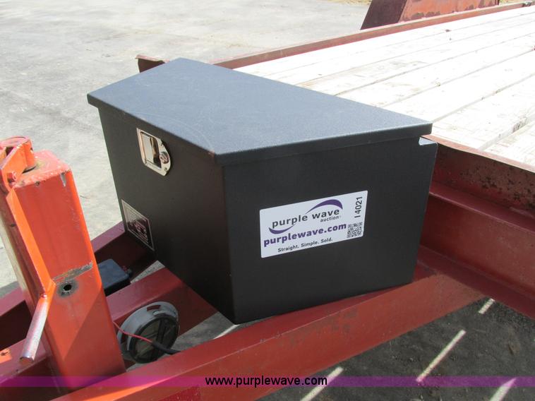 image for item I4021 1989 Redi Haul trailer