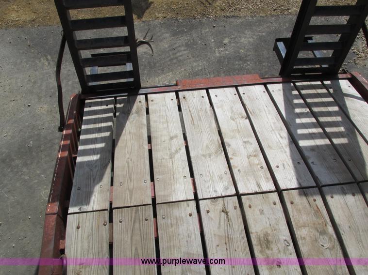 image for item I4021 1989 Redi Haul trailer