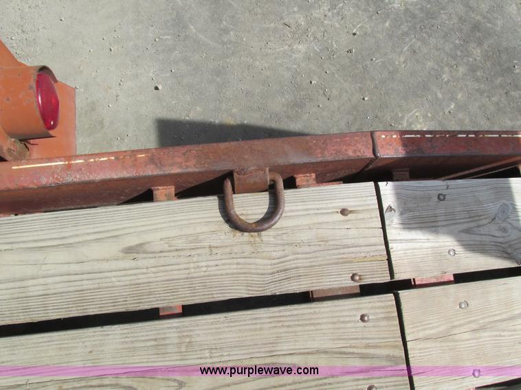 image for item I4021 1989 Redi Haul trailer