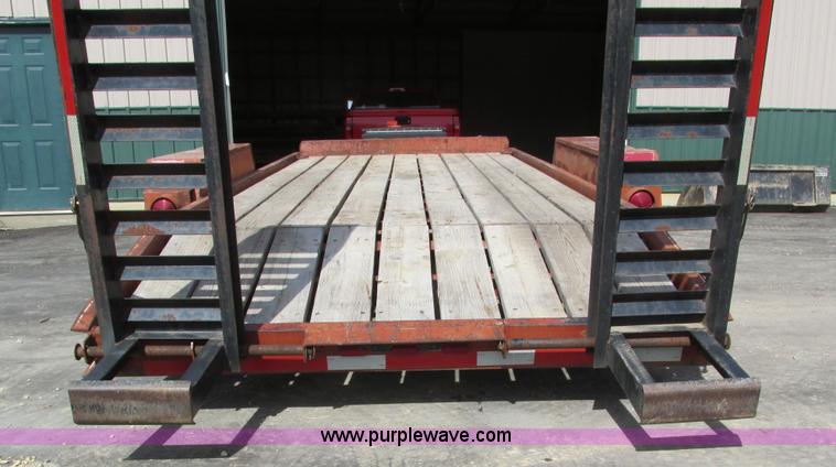 image for item I4021 1989 Redi Haul trailer