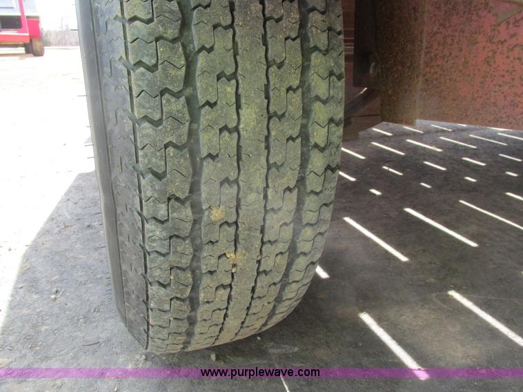 image for item I4021 1989 Redi Haul trailer