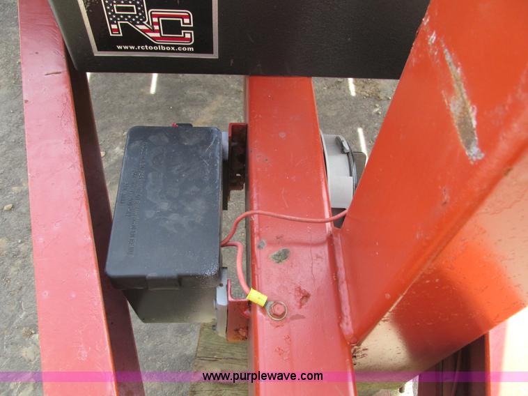 image for item I4021 1989 Redi Haul trailer