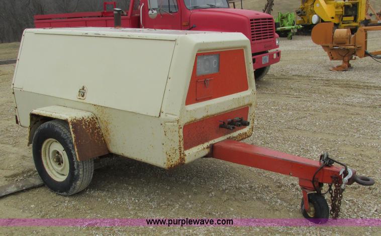 image for item I4023 Ingersoll Rand air compressor