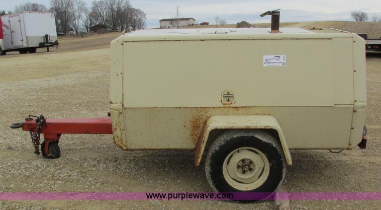 image for item I4023 Ingersoll Rand air compressor