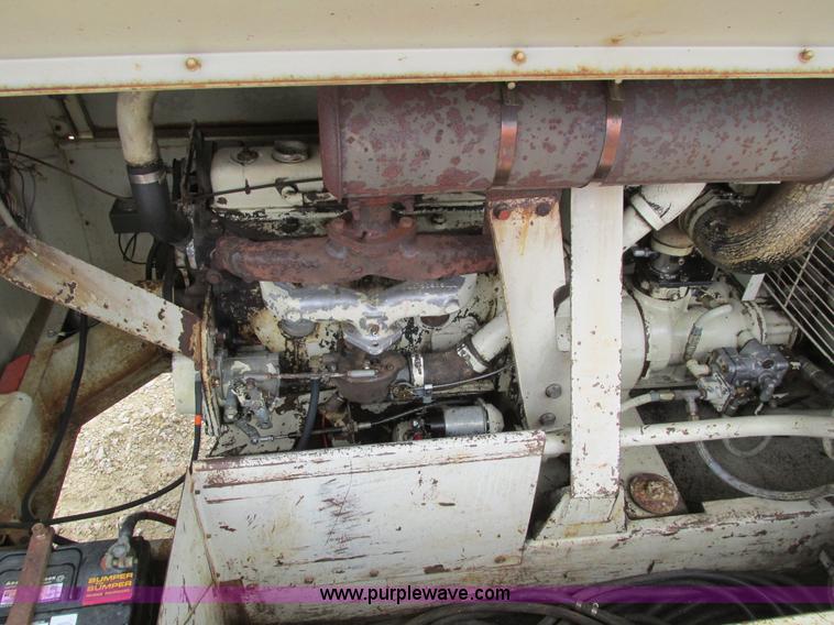 image for item I4023 Ingersoll Rand air compressor