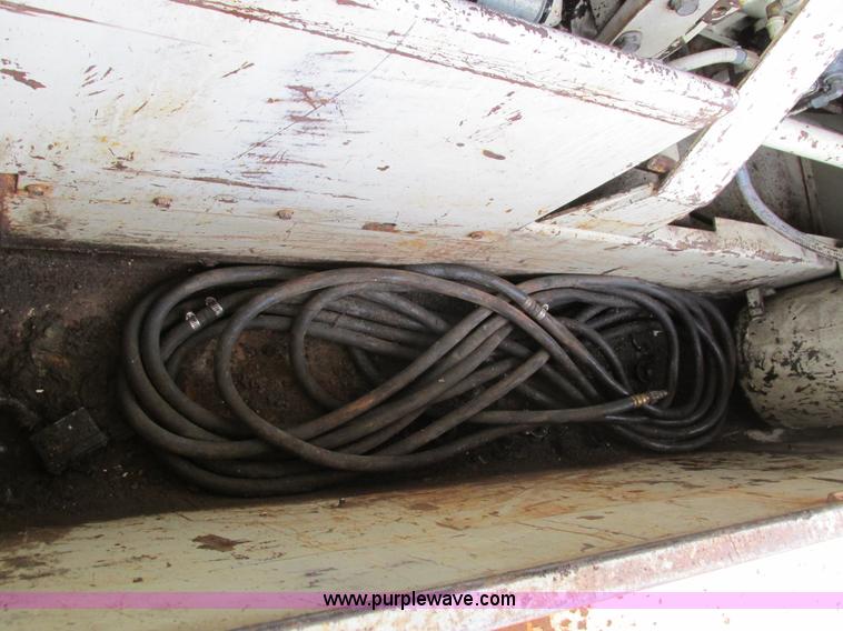 image for item I4023 Ingersoll Rand air compressor