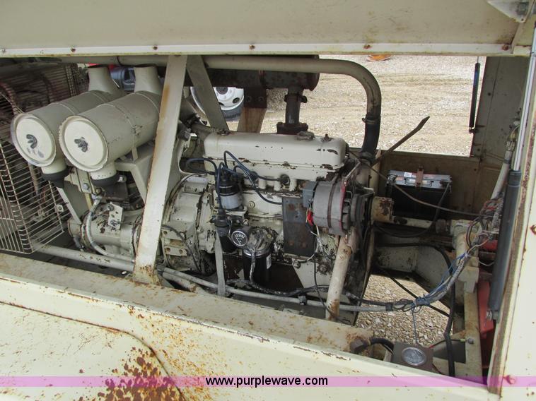 image for item I4023 Ingersoll Rand air compressor