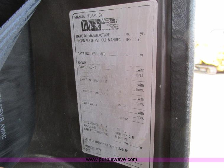 image for item I4024 1990 International 4700 service truck