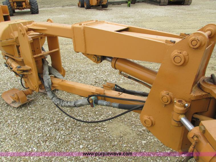 image for item I4025 1979 Case 475 cable plow