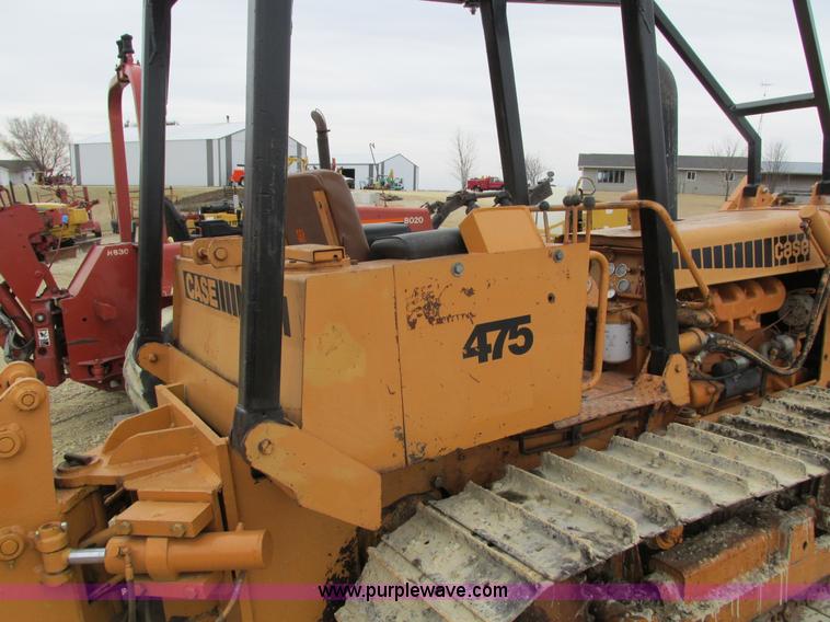image for item I4025 1979 Case 475 cable plow
