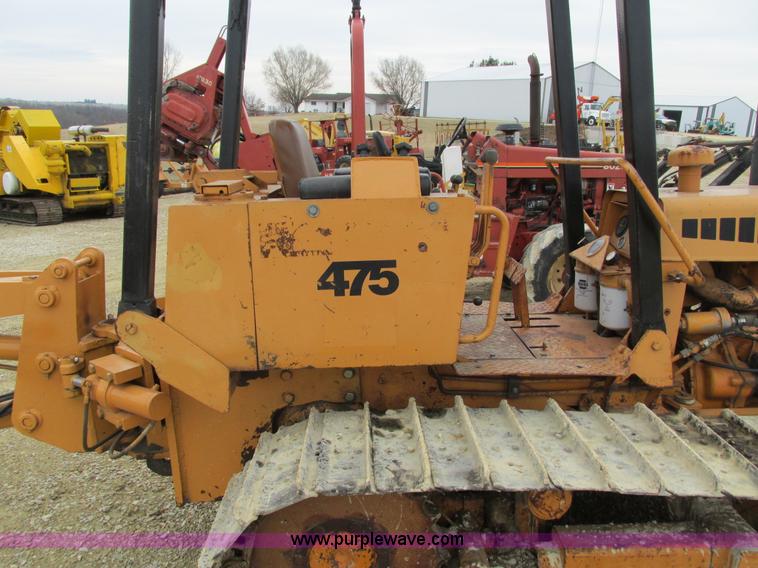 image for item I4025 1979 Case 475 cable plow
