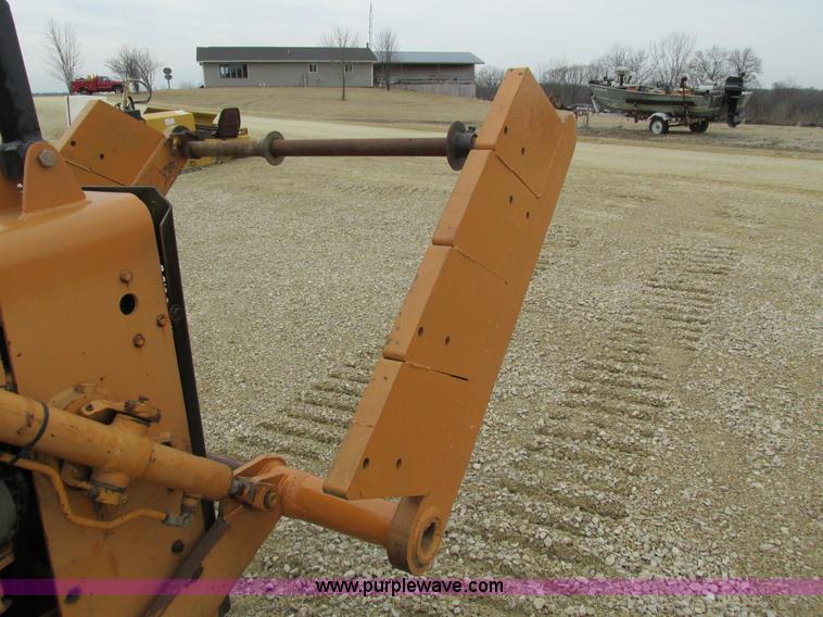 image for item I4025 1979 Case 475 cable plow