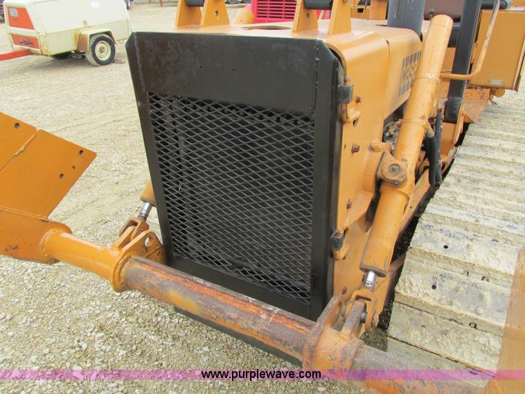 image for item I4025 1979 Case 475 cable plow