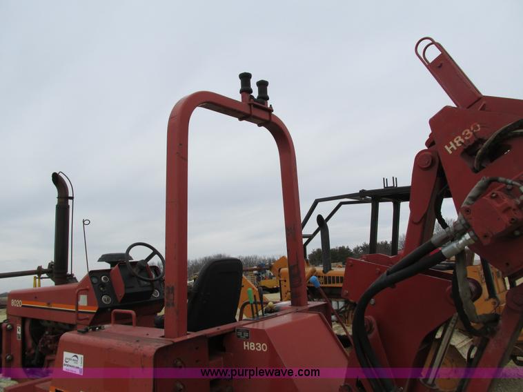 image for item I4026 Ditch Witch 8020JD vibratory plow