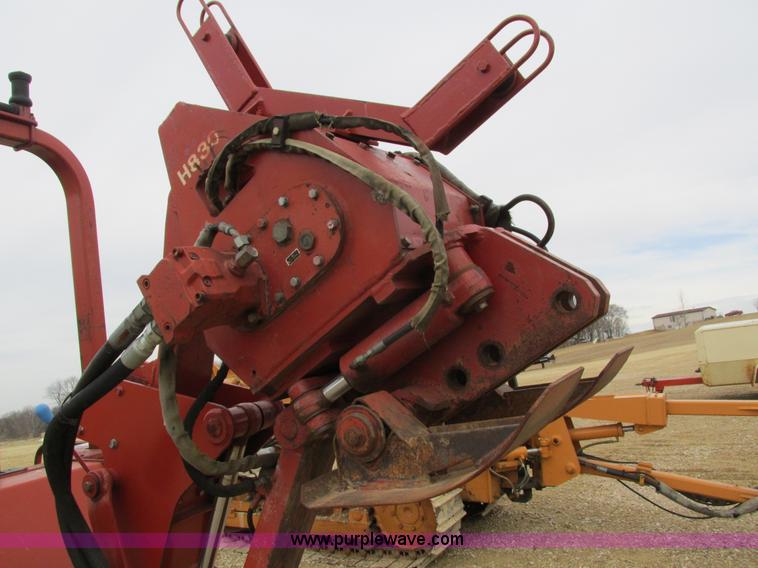 image for item I4026 Ditch Witch 8020JD vibratory plow