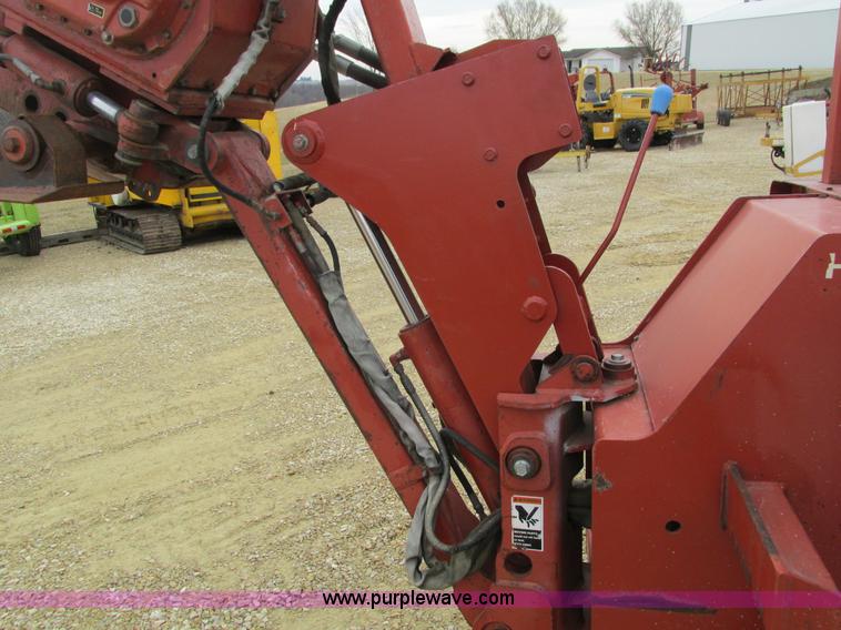 image for item I4026 Ditch Witch 8020JD vibratory plow