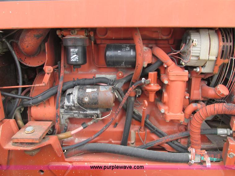 image for item I4026 Ditch Witch 8020JD vibratory plow